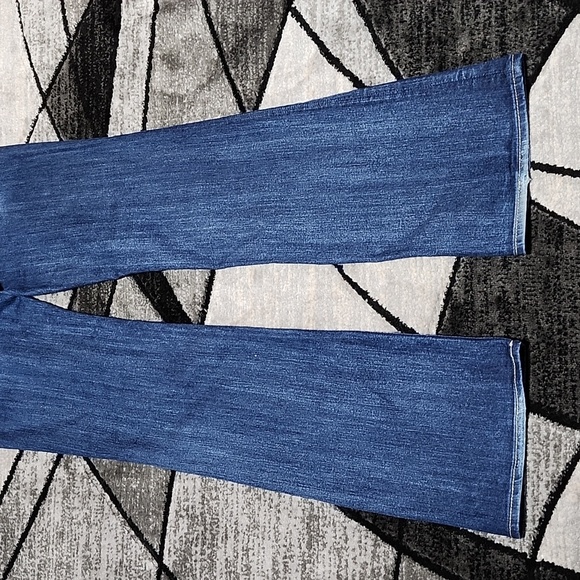 ROCK REVIVAL CHARLOTTE BLACK SEQUINS RHINESTONES EASY-FIT BOOT LEG DENIM JEAN - Picture 13 of 16